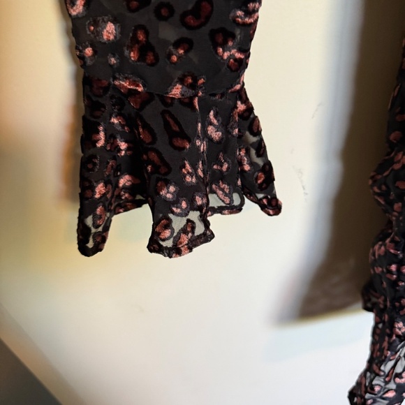 NWOT ASOS Design Ruffle Wrap Leopard Burnout Velvet Mini Dress Backless Size 10 - Picture 6 of 16
